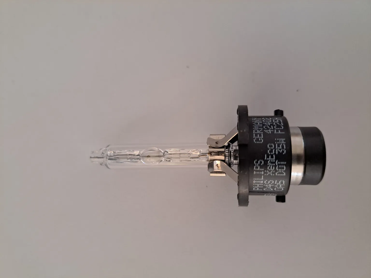 Лампа ксеноновая GENERAL PARTS 9098120013 D4S 6000K