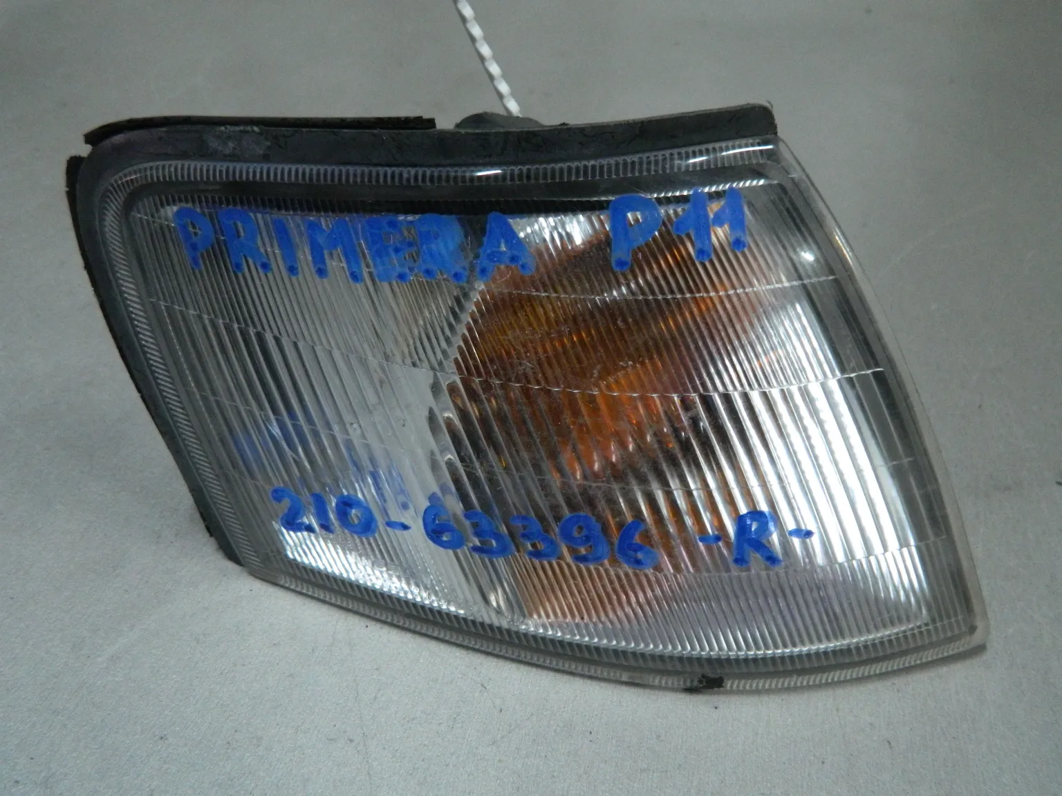 Габарит NISSAN PRIMERA P11 Перед Прав (Контрактный) 69586438