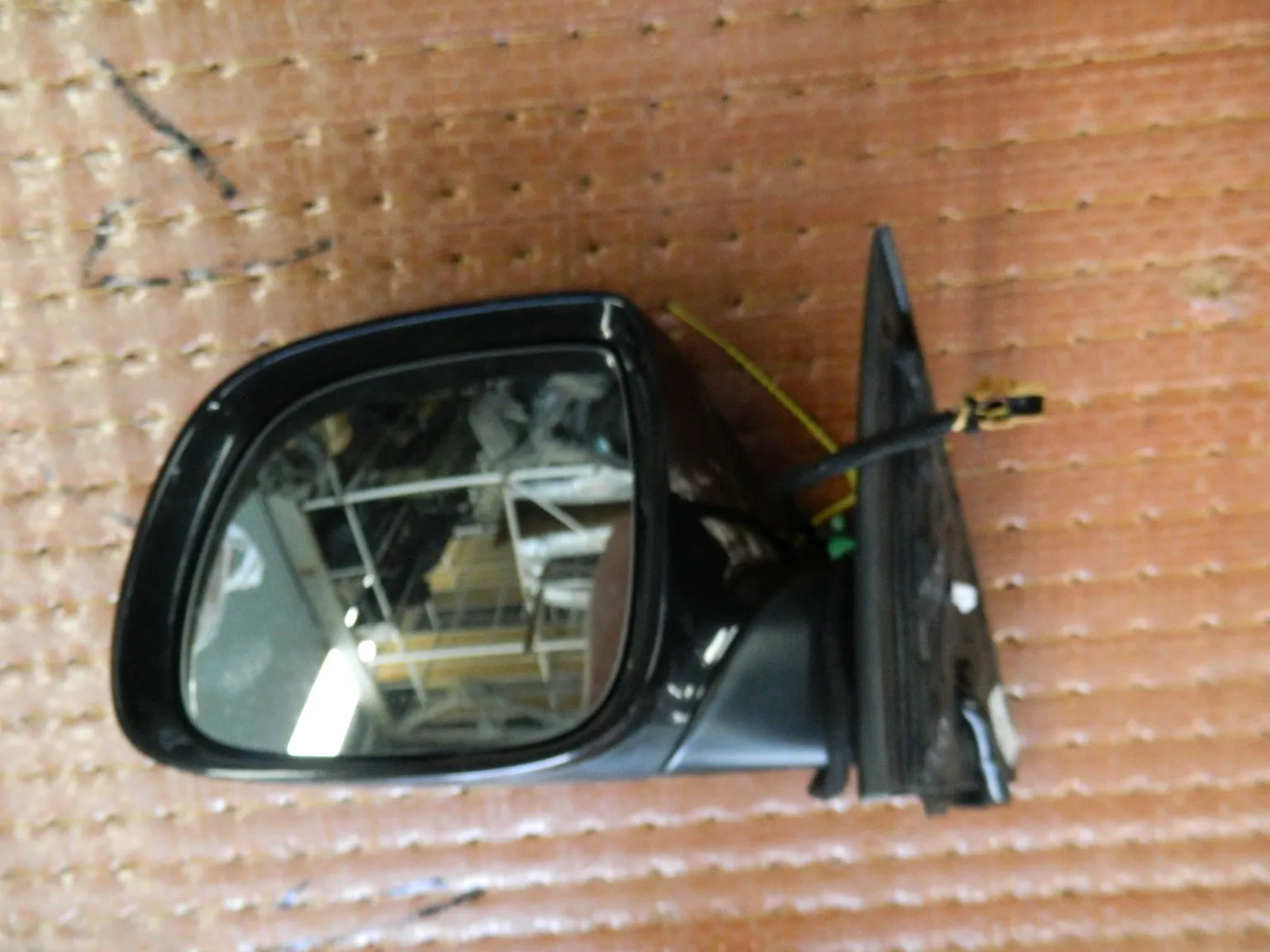 Зеркало VOLKSWAGEN TOUAREG 7L7 Перед Лев (Контрактный) 94603963