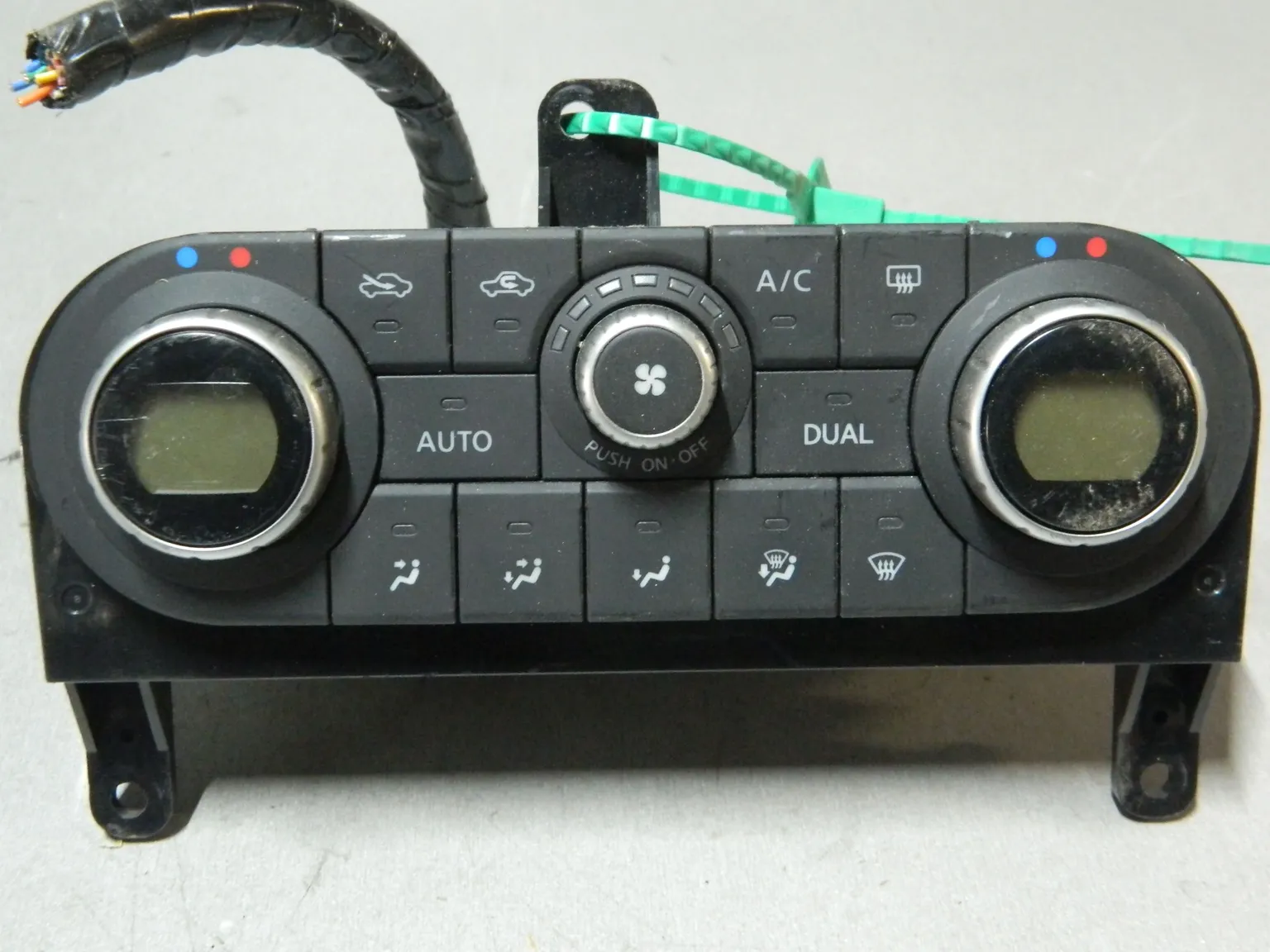 Блок управления климат-контролем NISSAN QASHQAI KJ10 (Контрактный) 81540410 27500JD41B