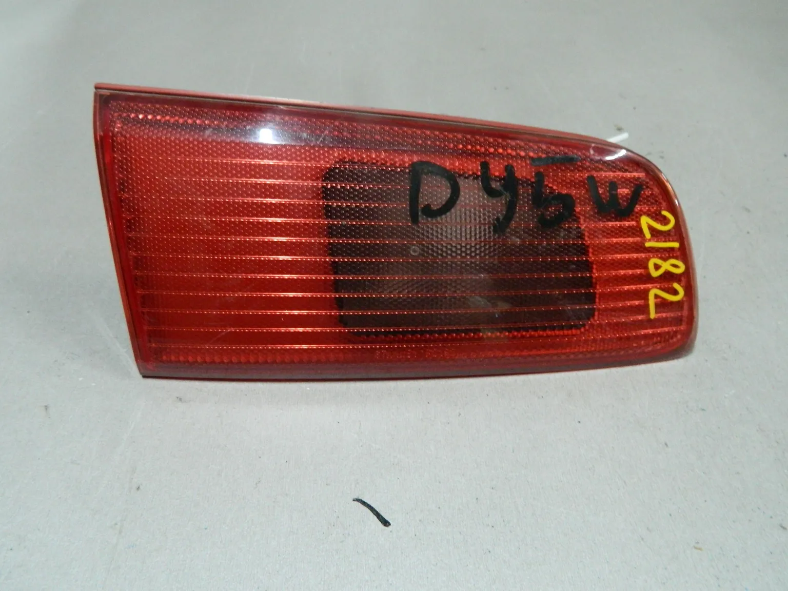 Фонарь MAZDA DEMIO DY3W Зад Лев 2182 (Контрактный) 68000203