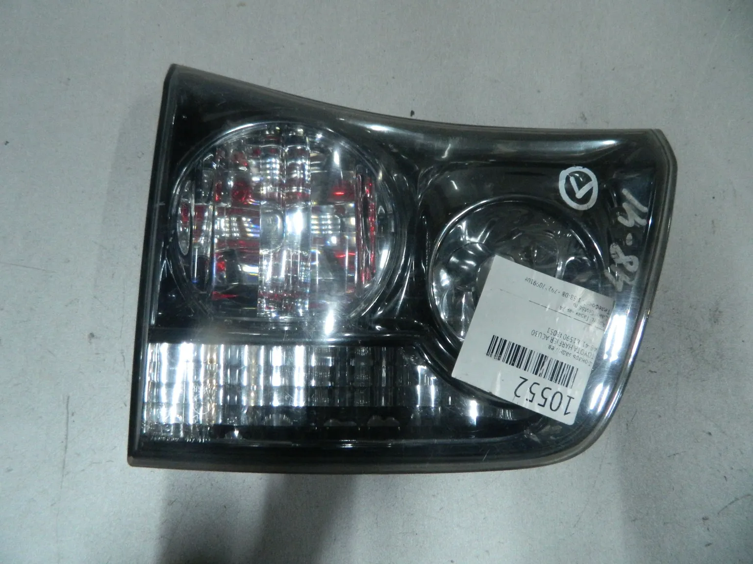 Фонарь TOYOTA HARRIER ACU30 Зад Лев 4841 (Контрактный) 64492650