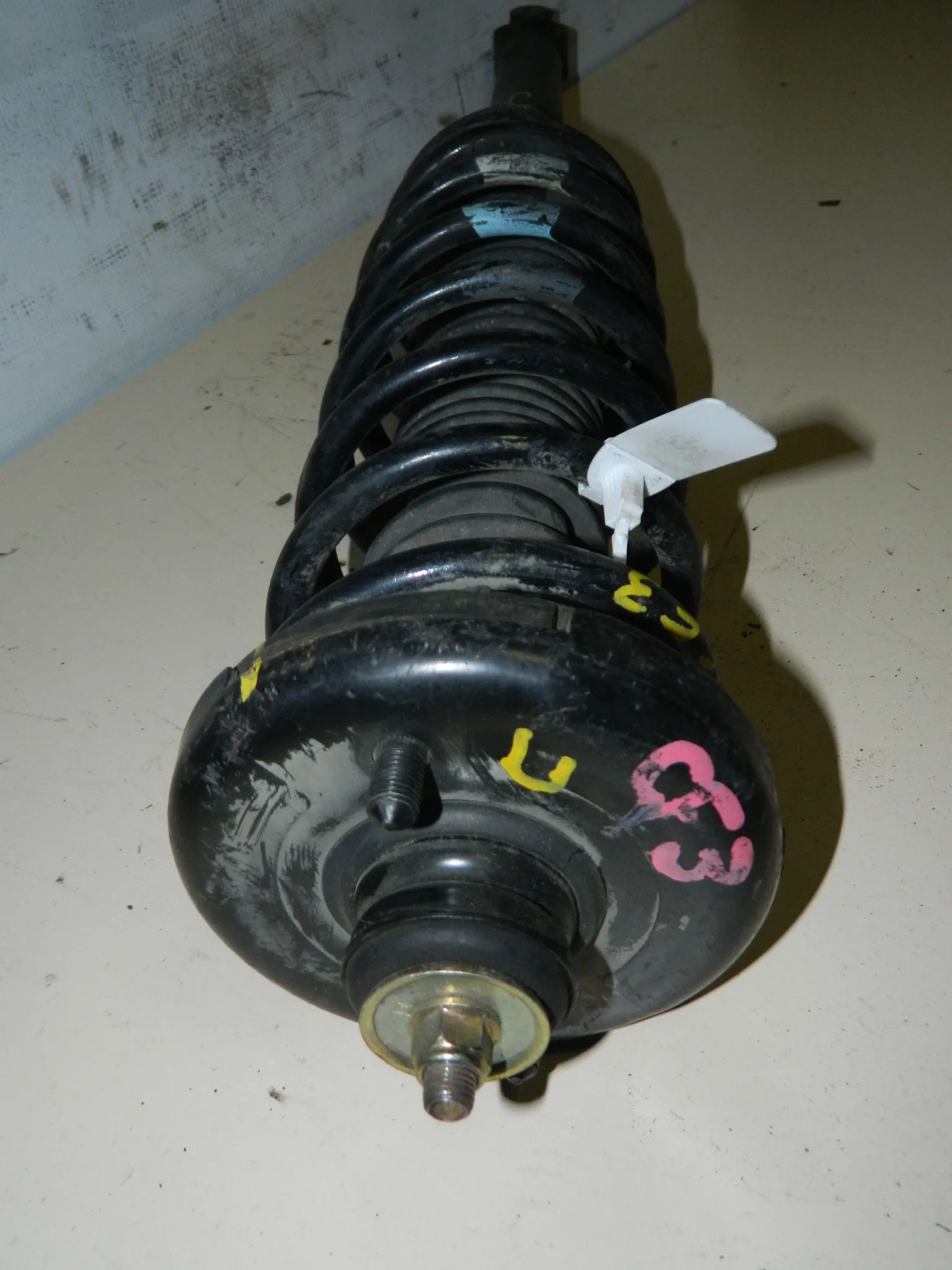 Стойка подвески HONDA TORNEO CF3 Зад (Контрактный) 45976891