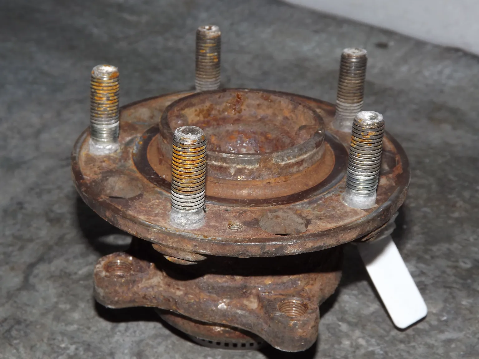 Ступица HYUNDAI EQUUS VI G6DA 2013-2015 Перед Лев (Б/У) 35023979