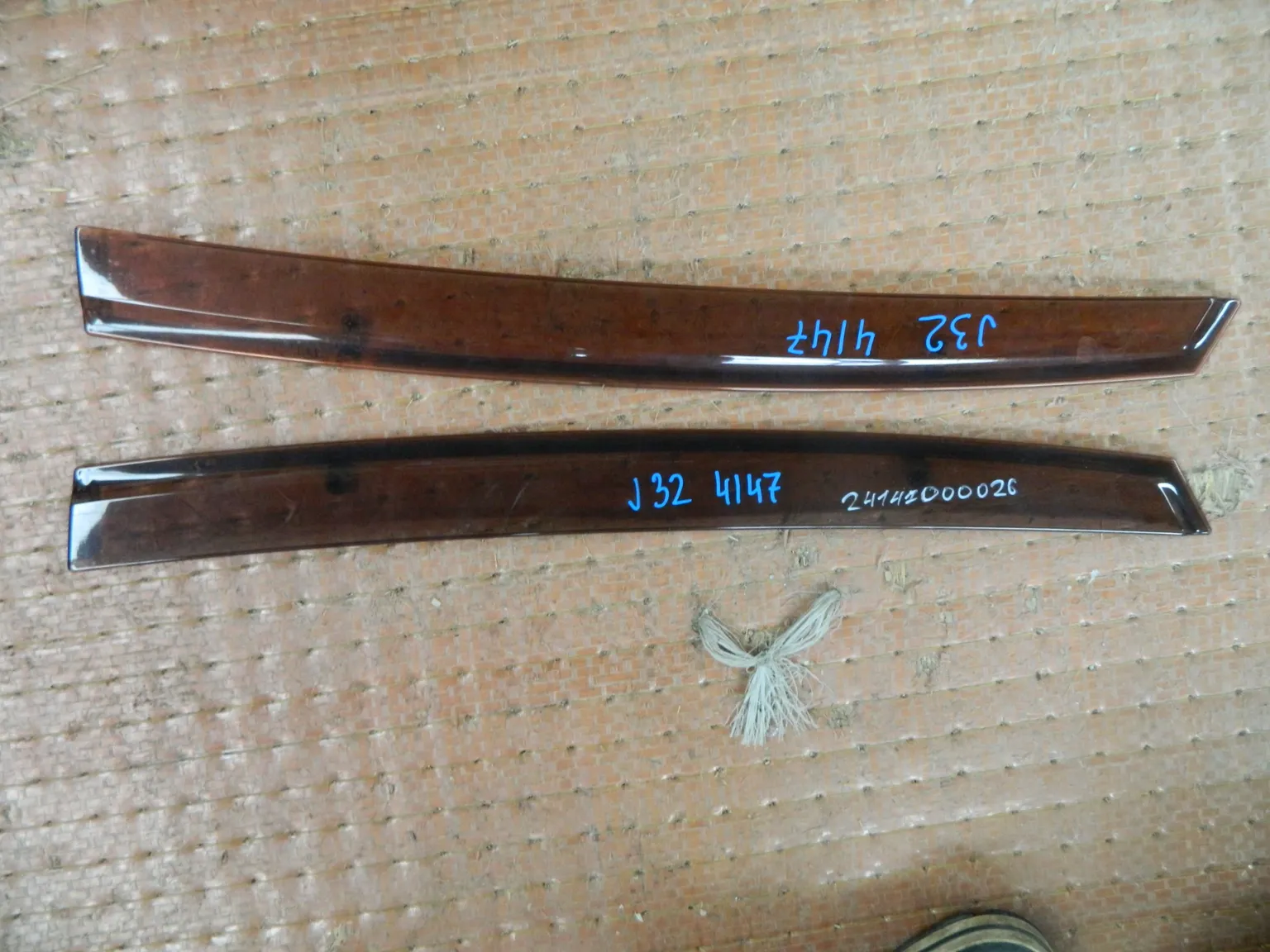 Ветровик NISSAN TEANA J32 Зад Пара (Контрактный) 24147000026