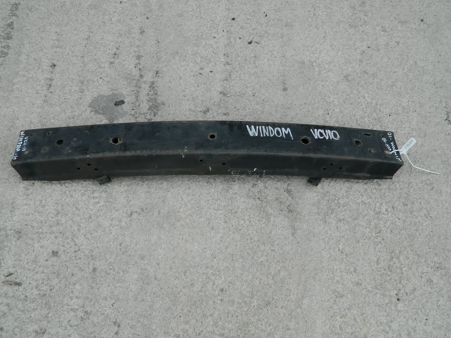 Усилитель бампера TOYOTA WINDOM VCV10 Перед (Контрактный) 35015193