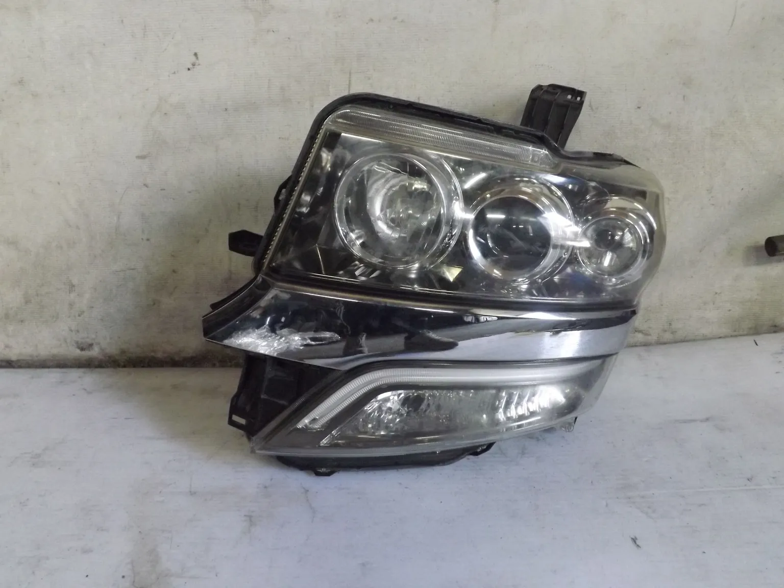 Фара HONDA N-BOX JF1 Перед Лев (Контрактный) 94603450