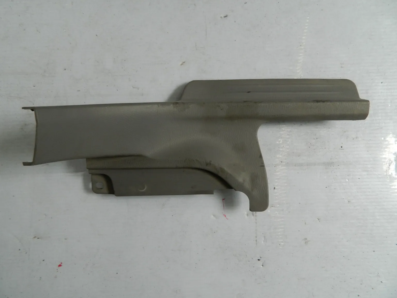 Накладка на порог SUBARU FORESTER SG5 Зад Лев (Контрактный) 4202604