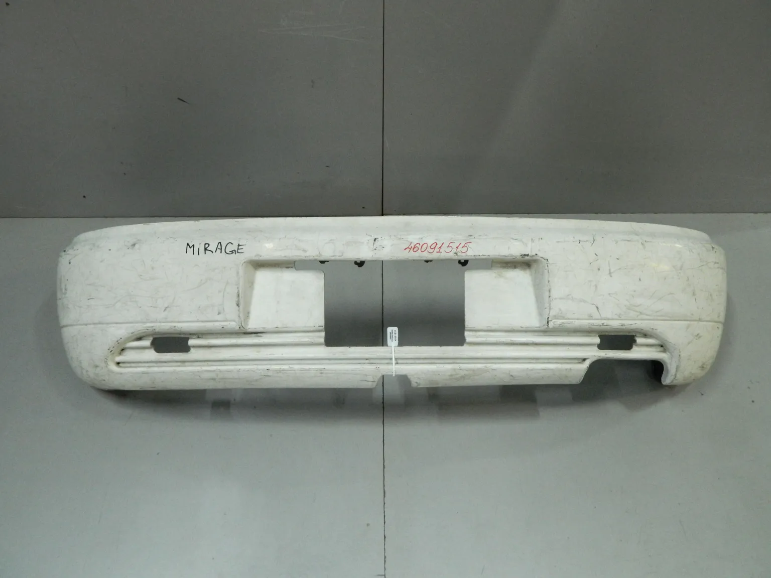 Бампер задний MITSUBISHI MIRAGE CA1A (Контрактный) 46091515