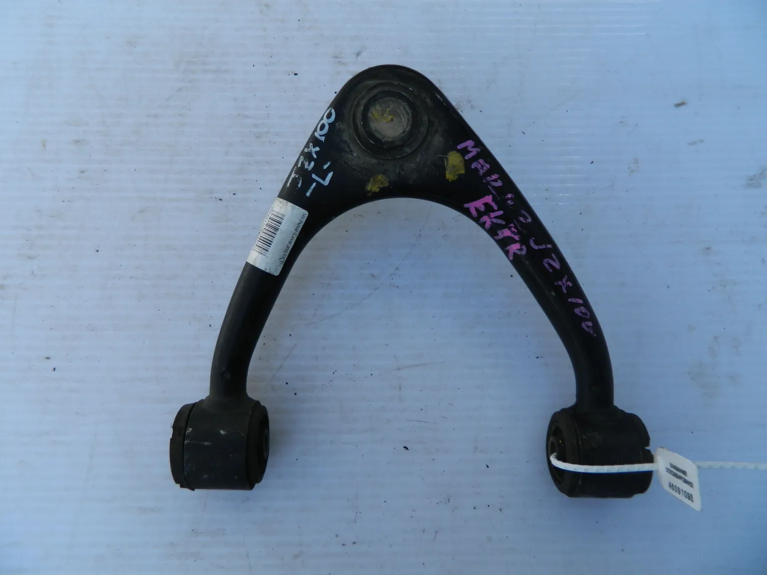 Рычаг подвески TOYOTA MARK II GX100 Перед Лев (Контрактный) 46091095