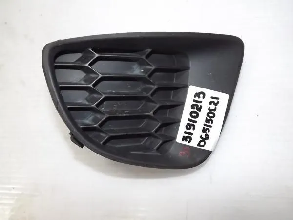 Заглушка бампера MAZDA DEMIO (Контрактный)