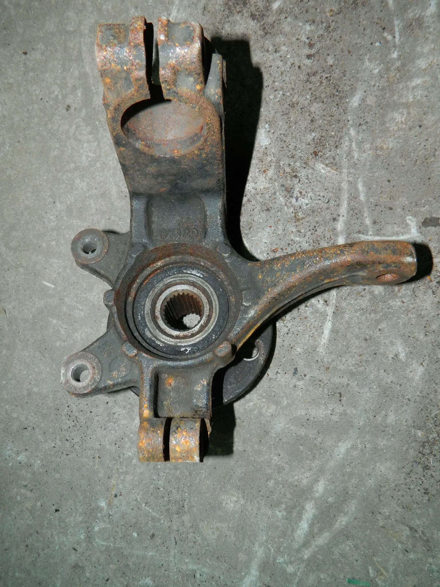 Ступица MAZDA DEMIO DY3W Перед Прав (Контрактный) 79591024