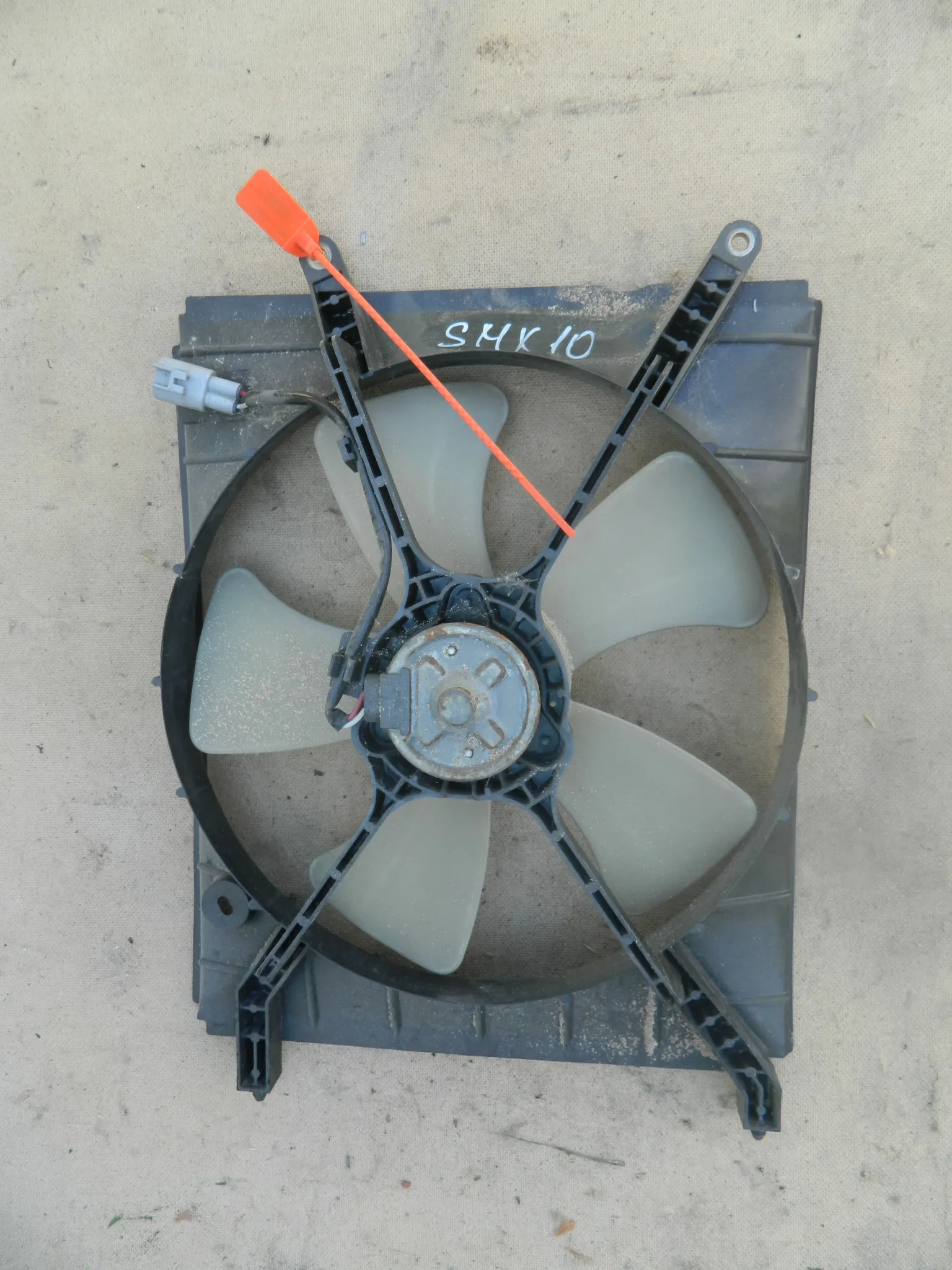 Диффузор радиатора TOYOTA GAIA SXM10 (Контрактный) 65243197