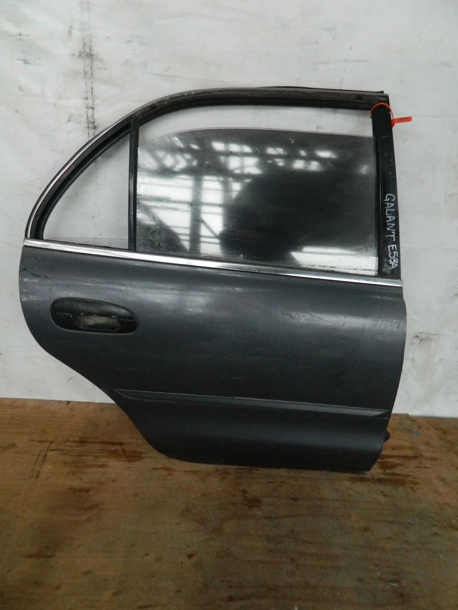 Дверь MITSUBISHI GALANT E53A Зад Прав (Контрактный) 72355745