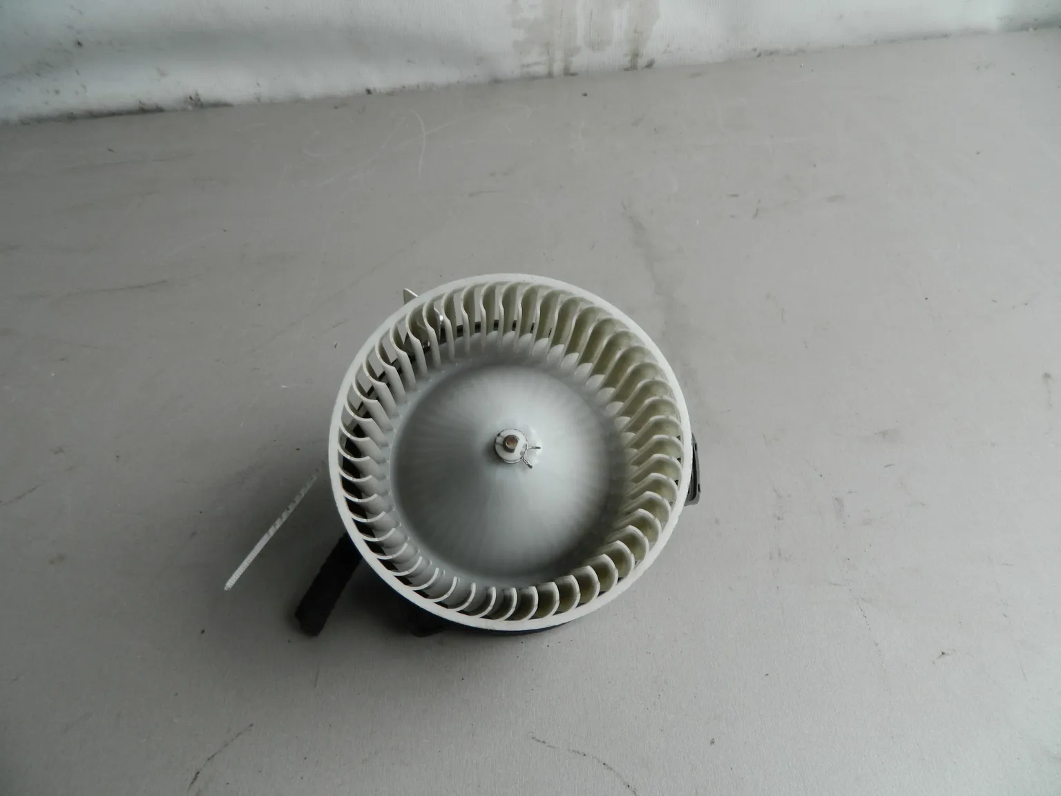 Мотор печки MAZDA 3 BM5AS (Контрактный) 45976069