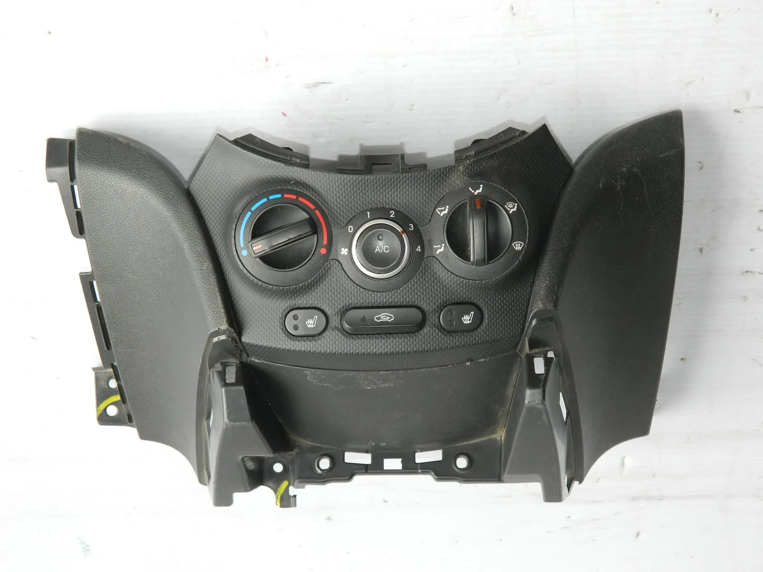 Блок управления климат-контролем HYUNDAI SOLARIS RB (Б/У) 81540301