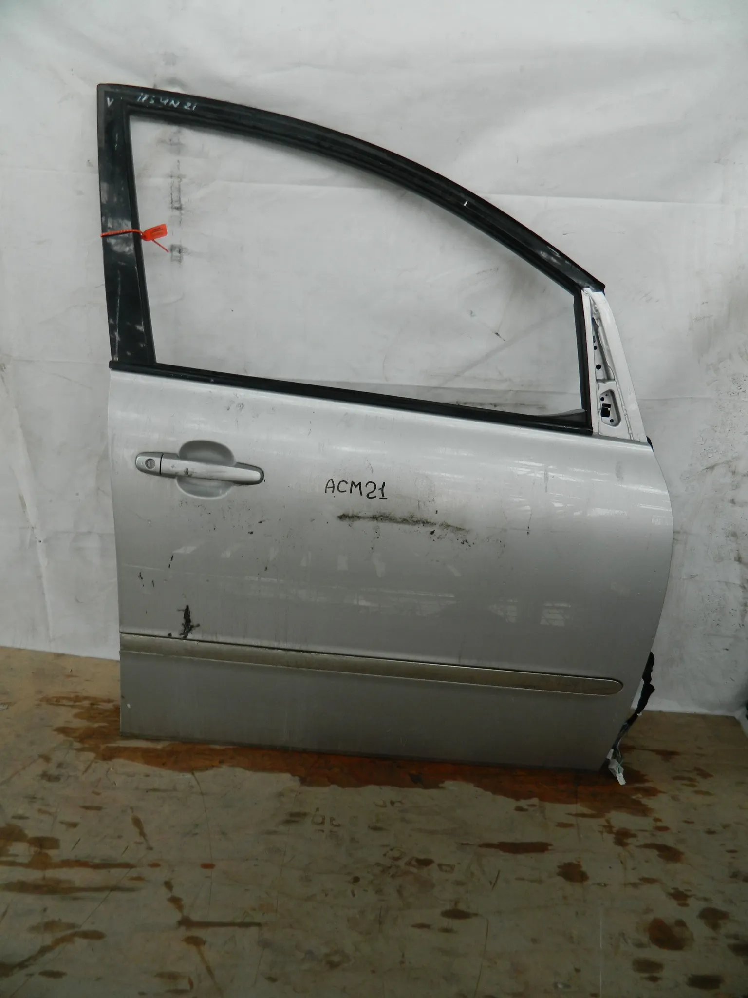 Дверь TOYOTA IPSUM ACM21 Перед Прав (Контрактный) 72355811 6700144060