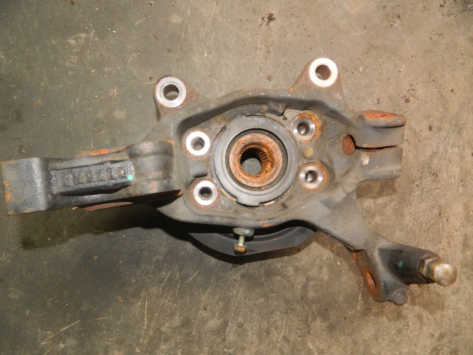 Ступица NISSAN TEANA J32 Перед Лев (Контрактный) 1070960918