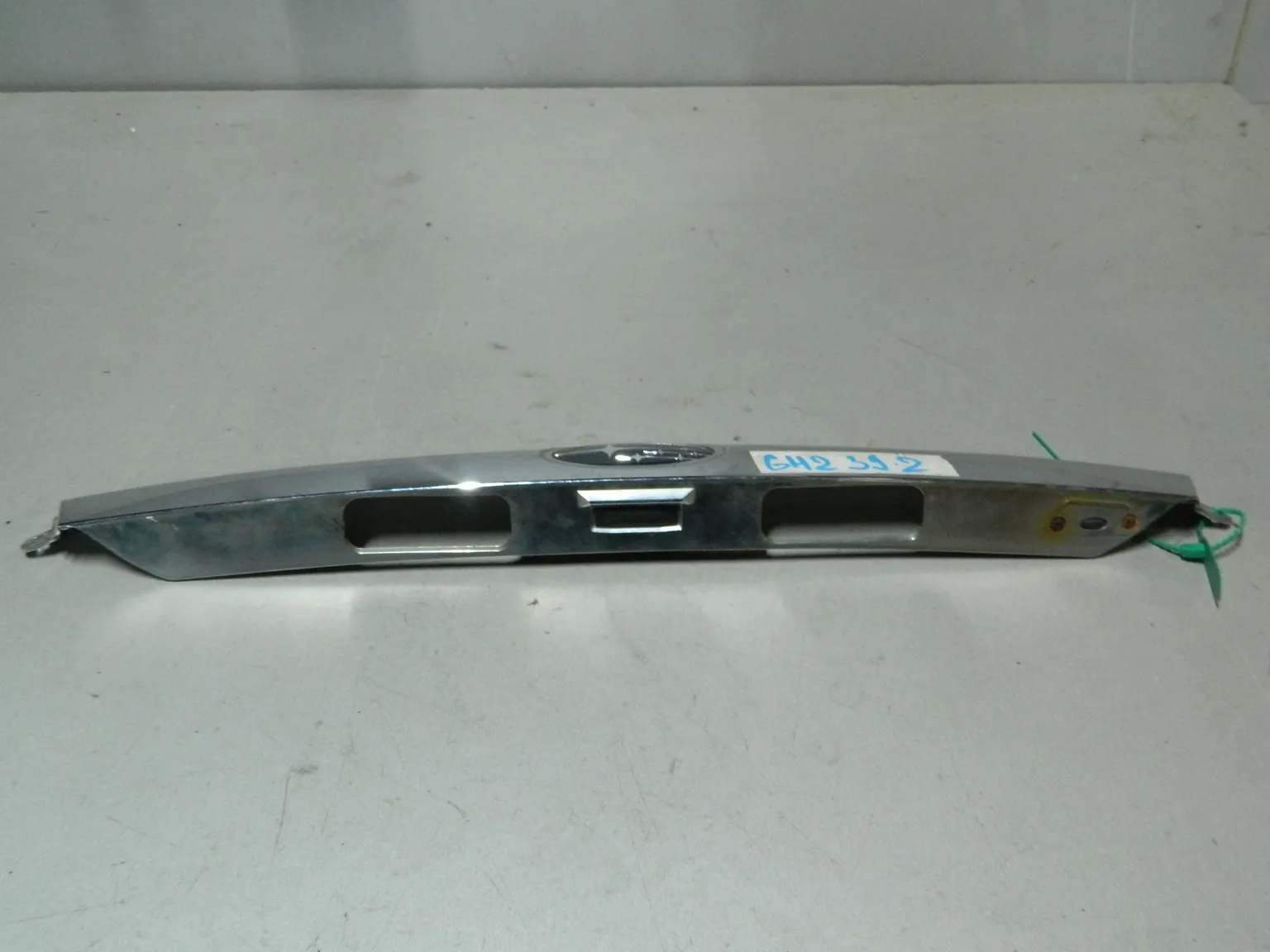 Накладка крышки багажника SUBARU IMPREZA GH2 (Контрактный) 81540840