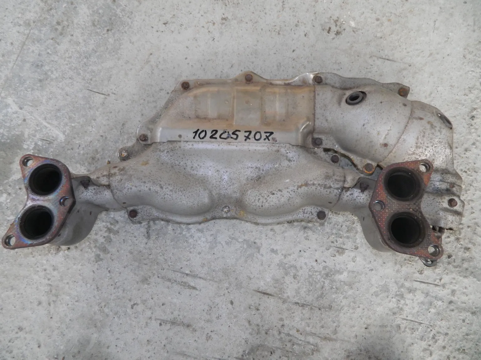 Коллектор выпускной SUBARU XV GP7 FB20 (Контрактный) 104263024