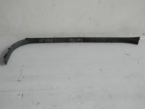 Накладка на порог TOYOTA CORONA ST191 Перед Лев (Кoнтрактный)