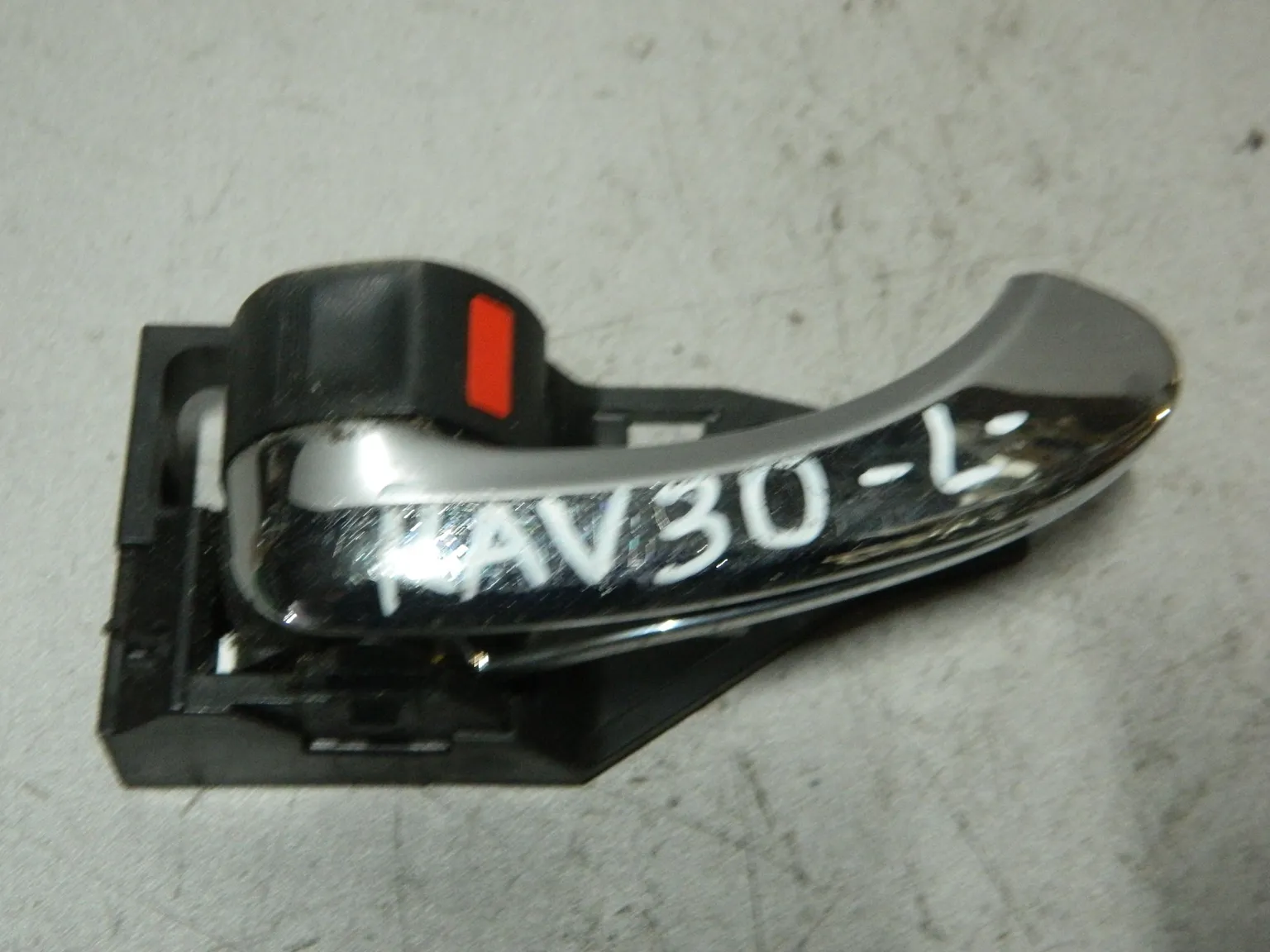 Ручка двери внутренняя TOYOTA RAV4 ACA30 Лев (Контрактный) 81528308