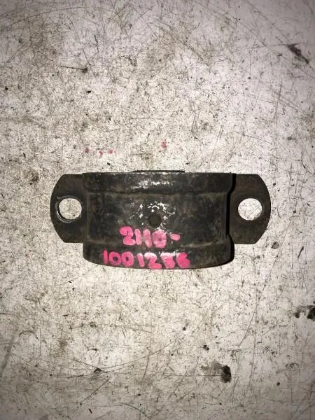 Подушка двигателя ВАЗ 2110 задняя голая без коробки (Б/У)