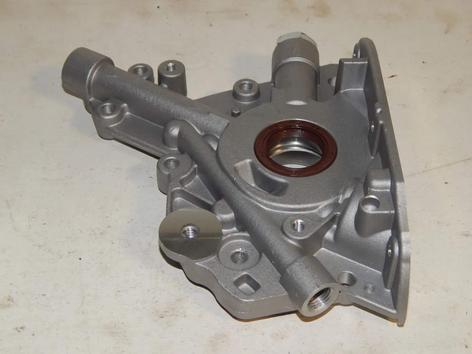 Насос масляный GENERAL PARTS 96386934 CHEVROLET CRUZE / NEXIA / LANOS L14 / L44 / L95 / LXT / A15SMS