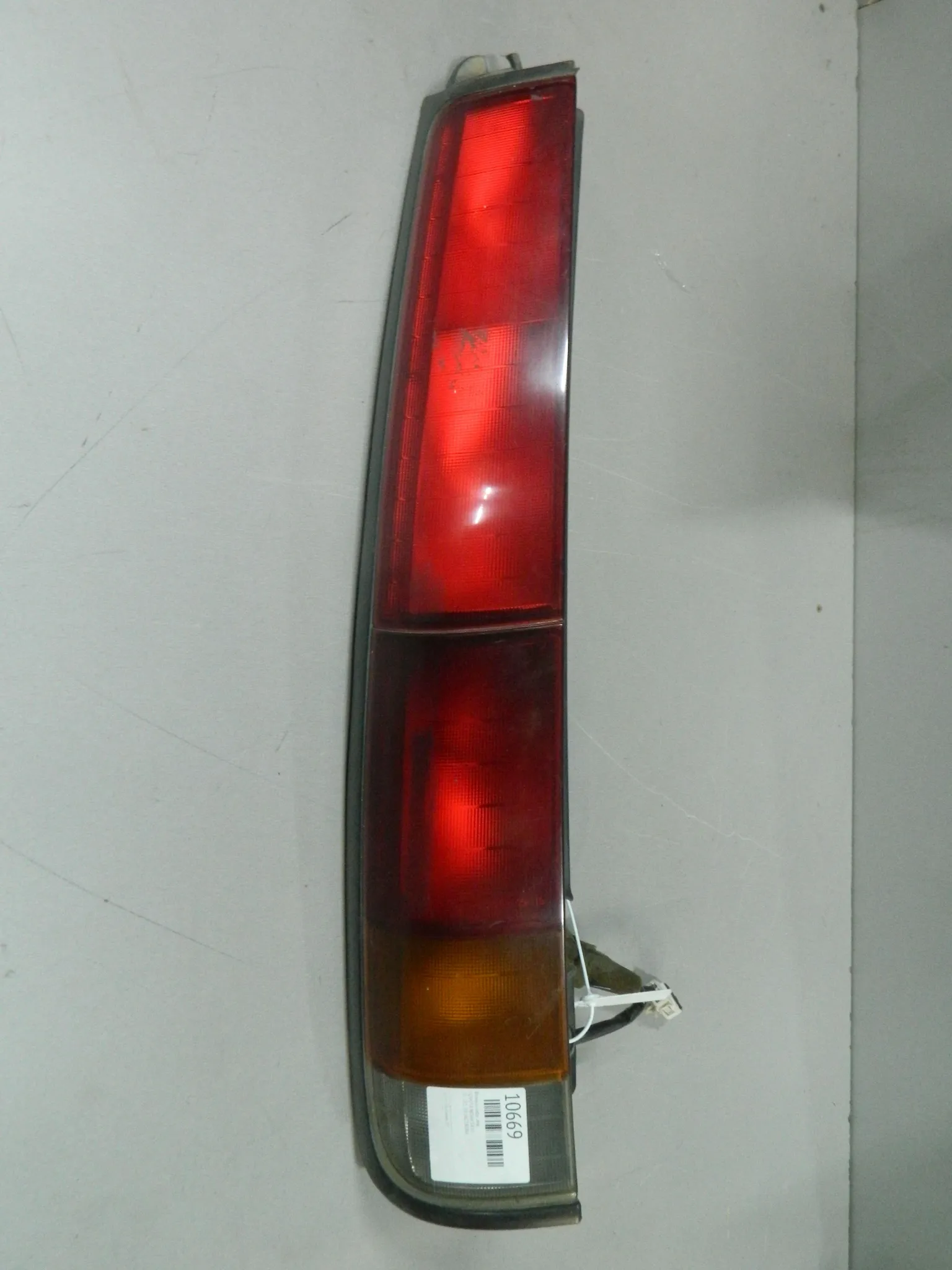 Фонарь TOYOTA NOAH CR50 Зад Лев 28115 (Контрактный) 03344243