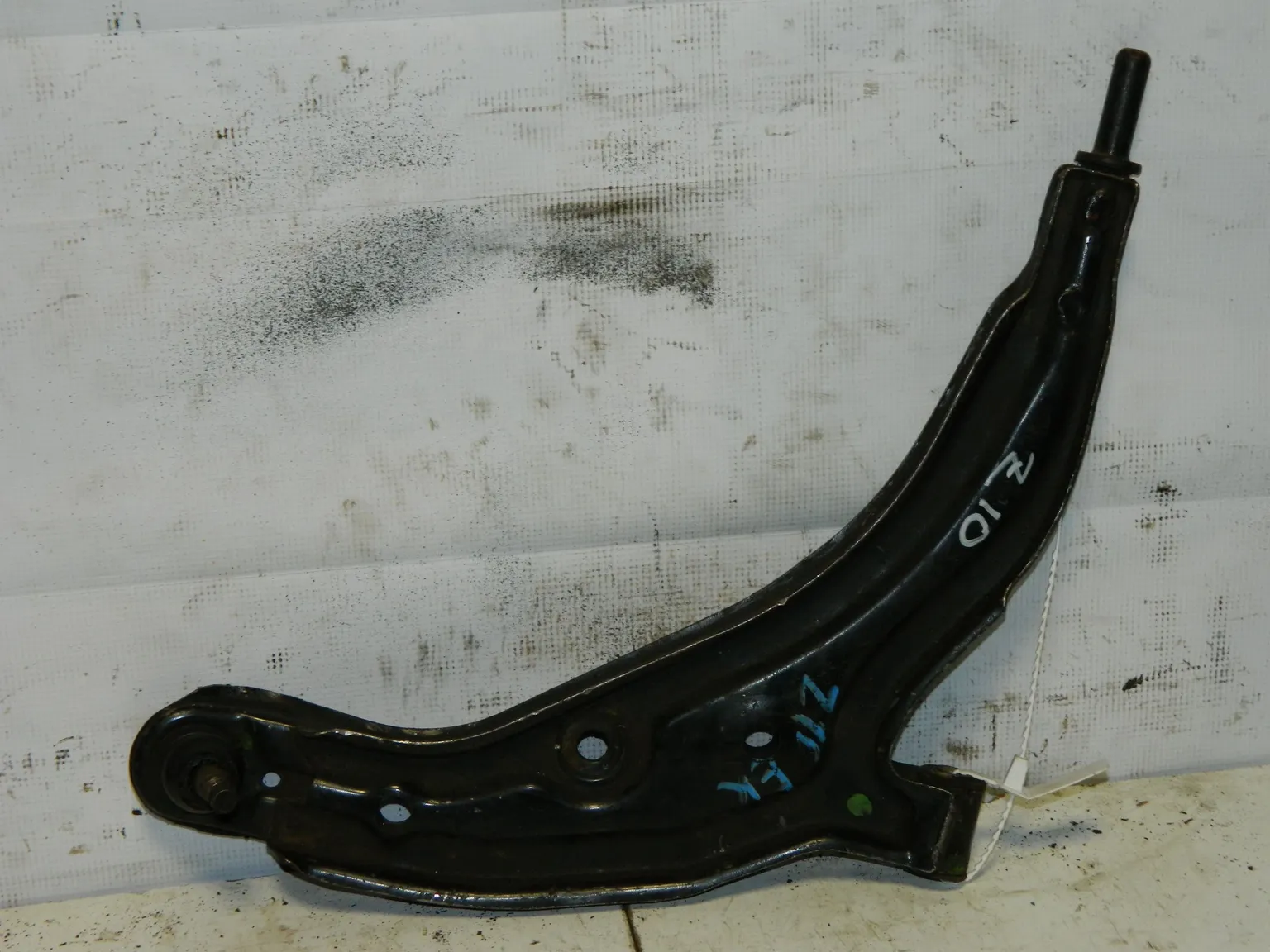 Рычаг Подвески NISSAN CUBE AZ10 Перед Прав (Контрактный) 45993148