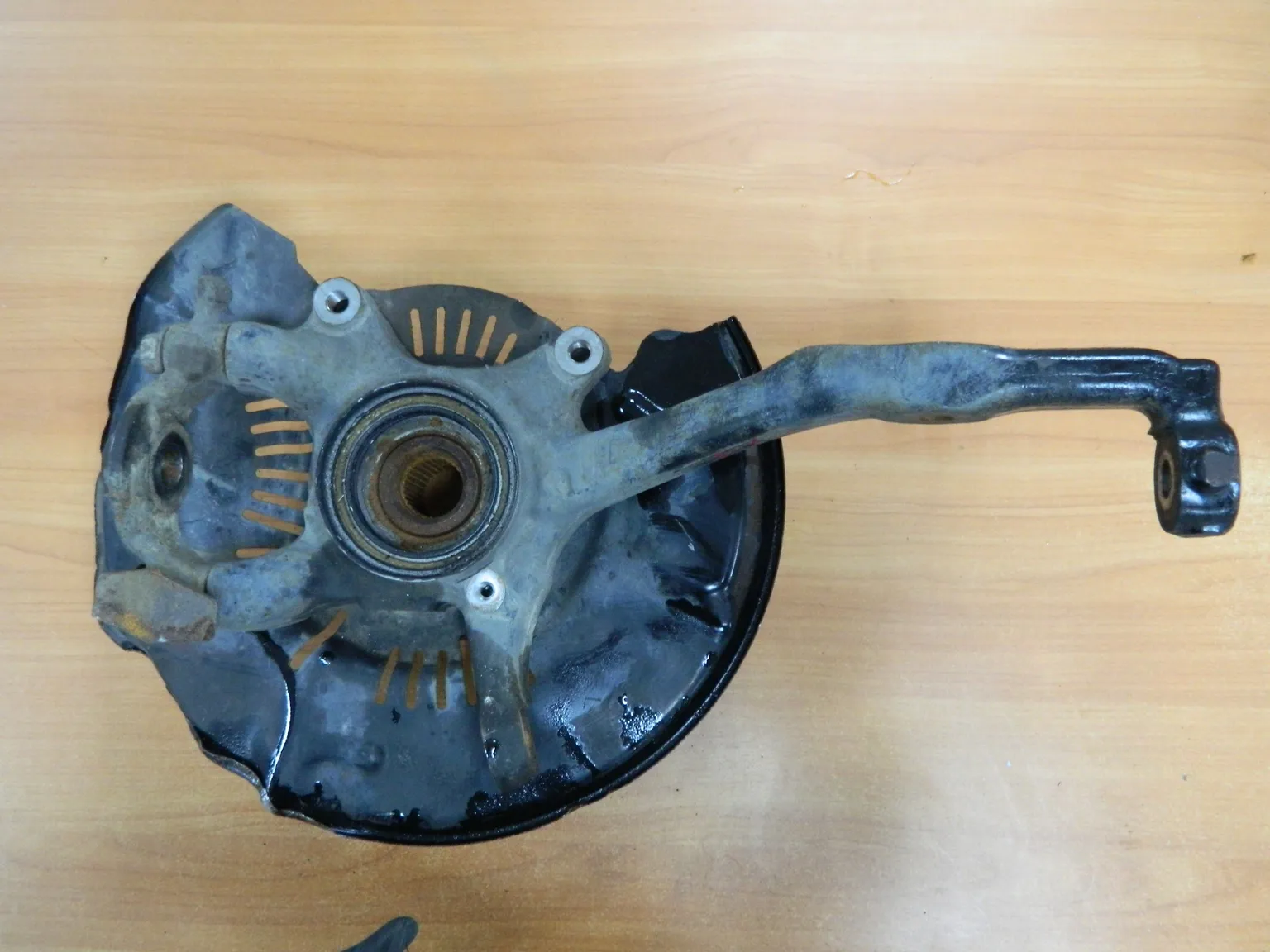 Ступица TOYOTA LAND CRUISER PRADO TRJ150 Перед Лев (Контрактный) 79586852