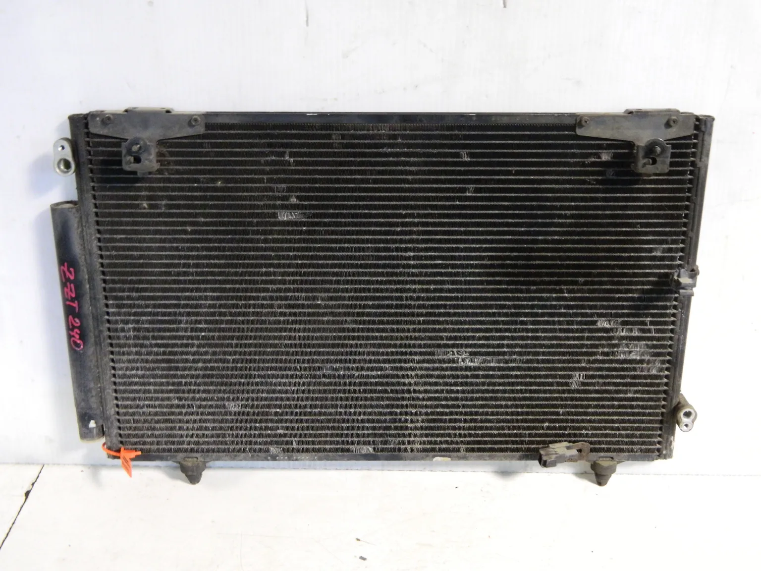 Радиатор кондиционера TOYOTA ALLION ZZT240 (Контрактный) 65243642