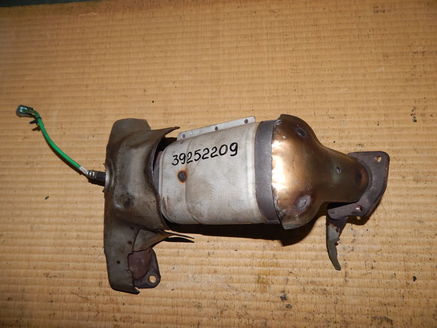 Коллектор выпускной NISSAN TEANA J31 VQ23DE (Контрактный) 39252209