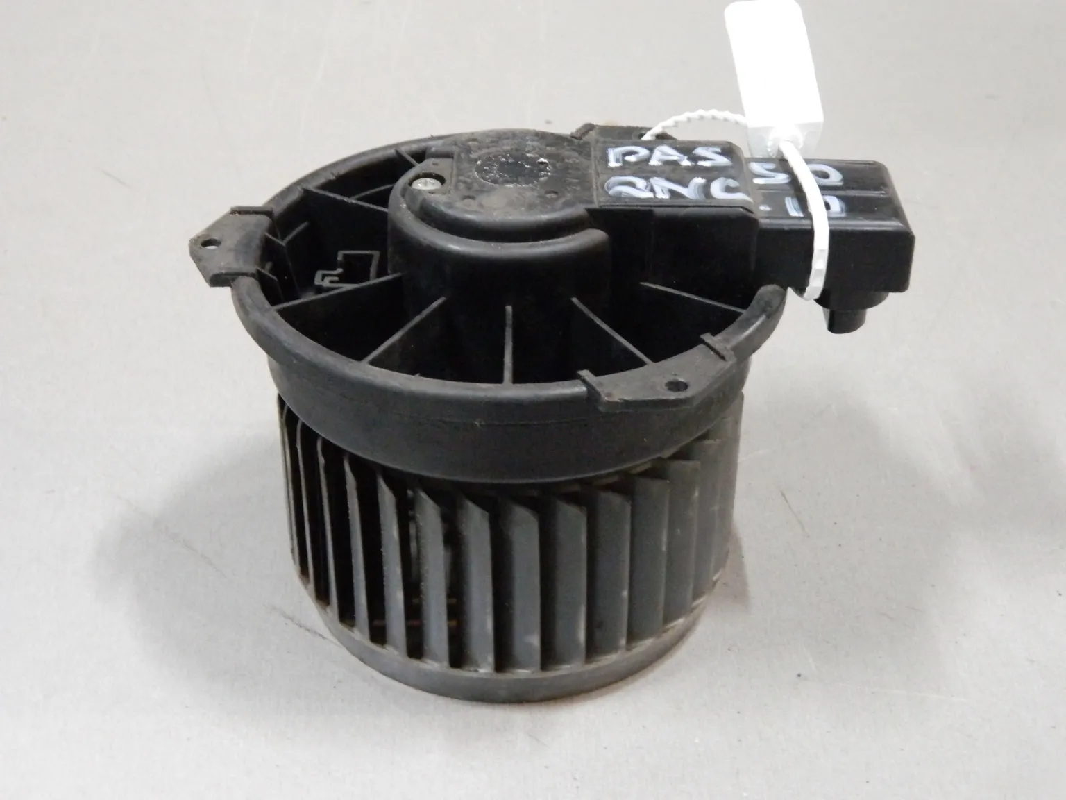 Мотор печки TOYOTA PASSO QNC10 (Контрактный) 68000496