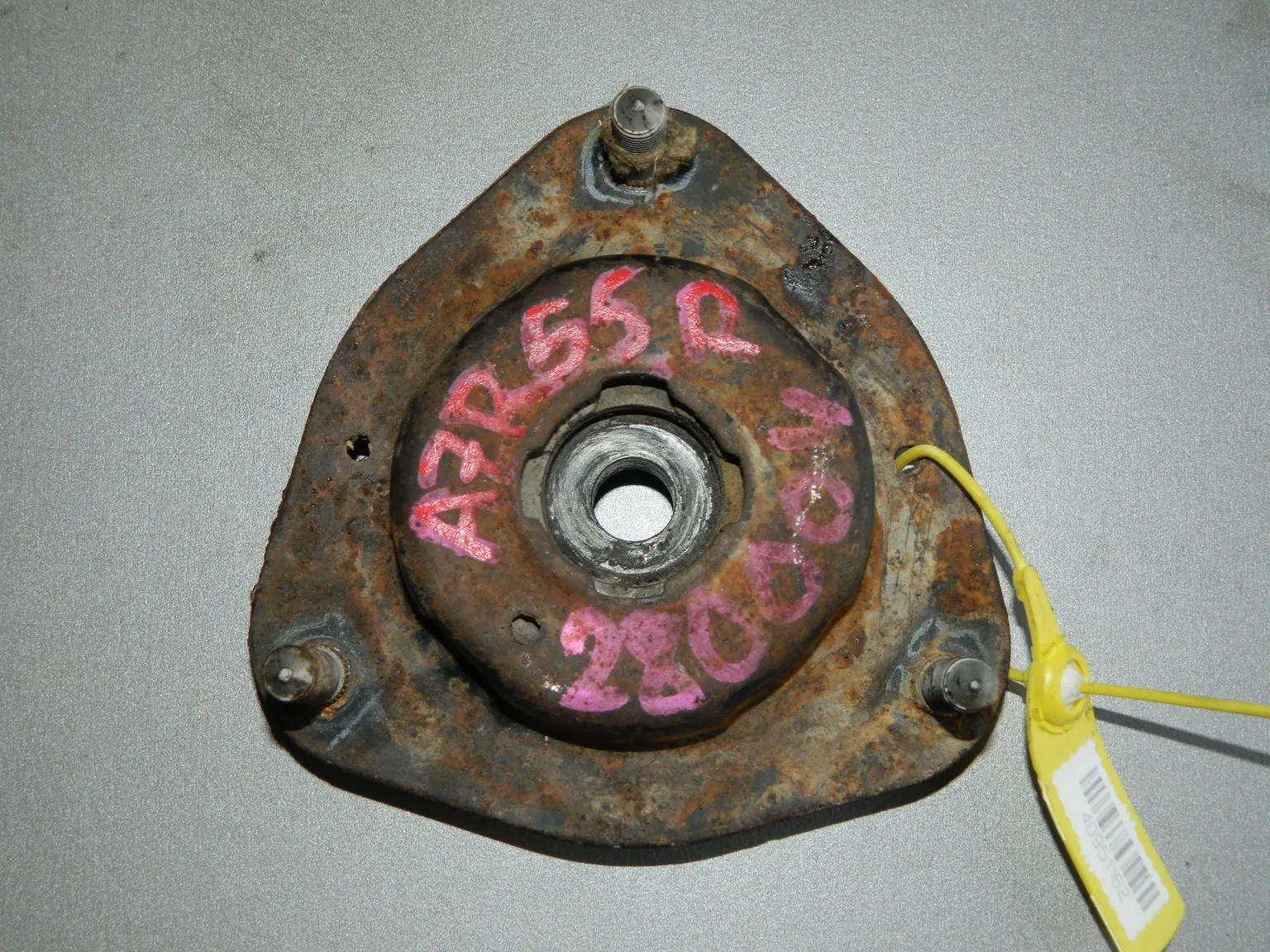 Опора амортизатора TOYOTA VOXY AZR65 Перед Прав (Контрактный) 40951162