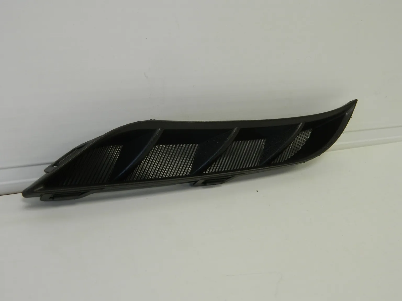 Вставка в бампер JORDEN JH02ACT20017AR HYUNDAI SOLARIS II 20- Задн Прав