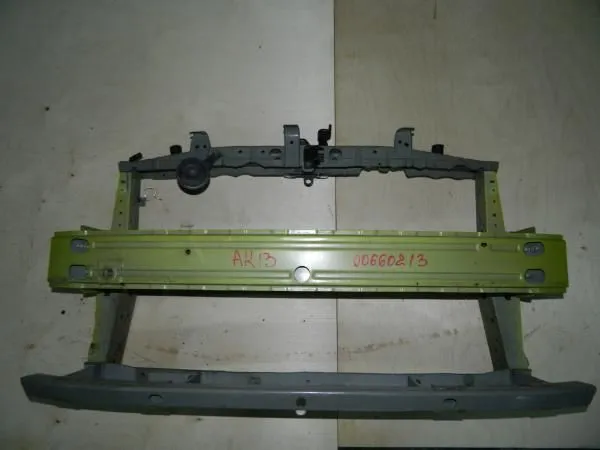 Рамка радиатора NISSAN March K13 (Контрактный)