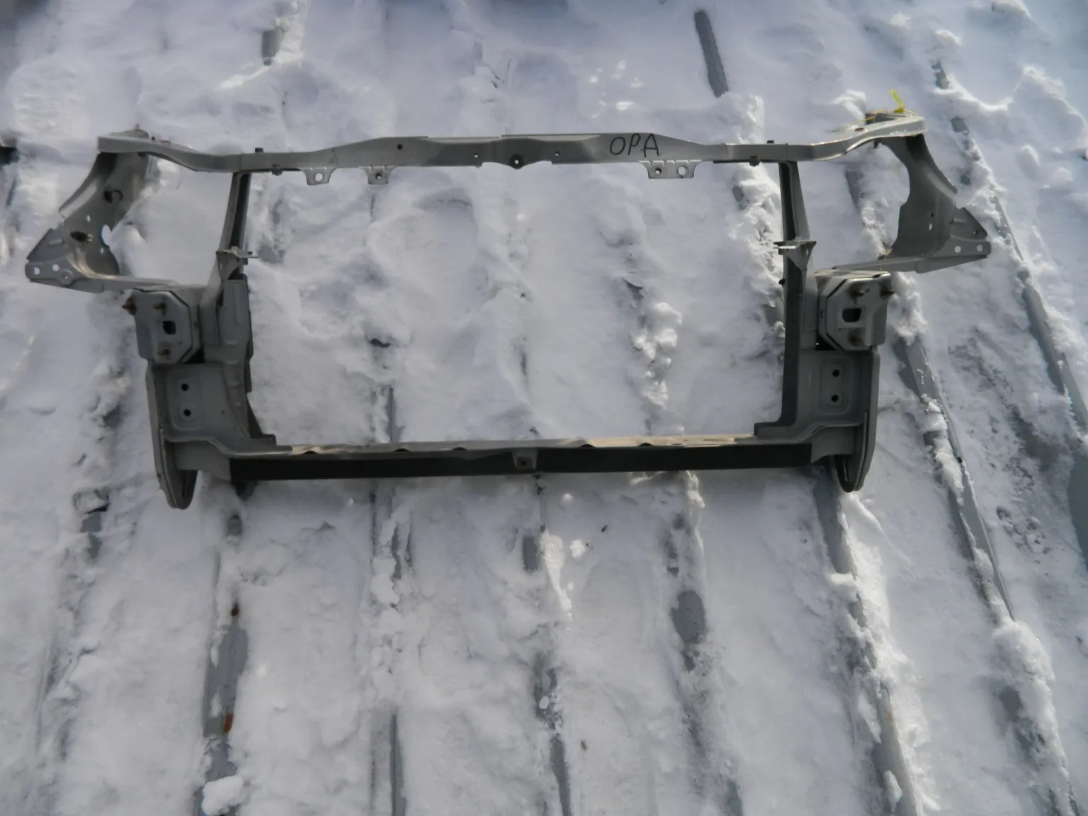 Рамка радиатора TOYOTA OPA ACT10 (Контрактный) 79780429