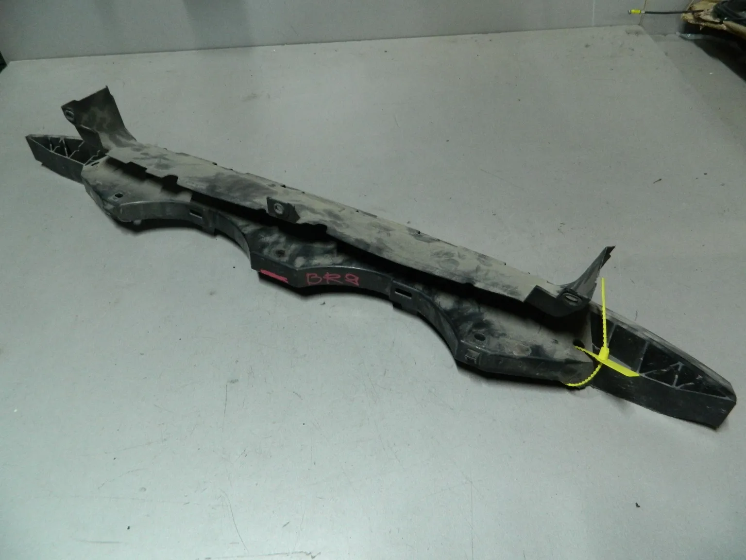 Усилитель бампера SUBARU LEGACY BR9 (Контрактный) 79773300