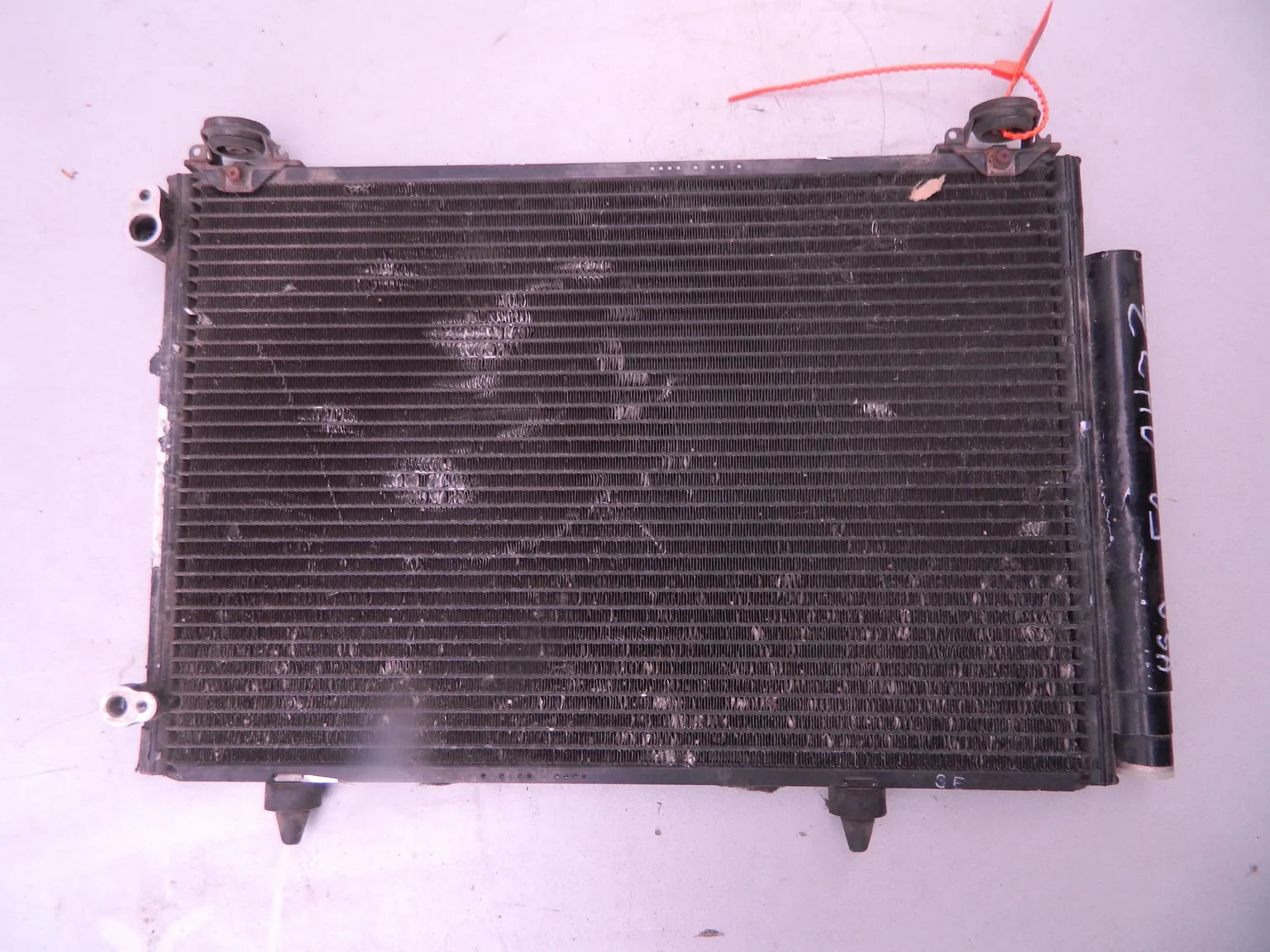 Радиатор кондиционера TOYOTA ECHO NCP12 (Контрактный) 72367830