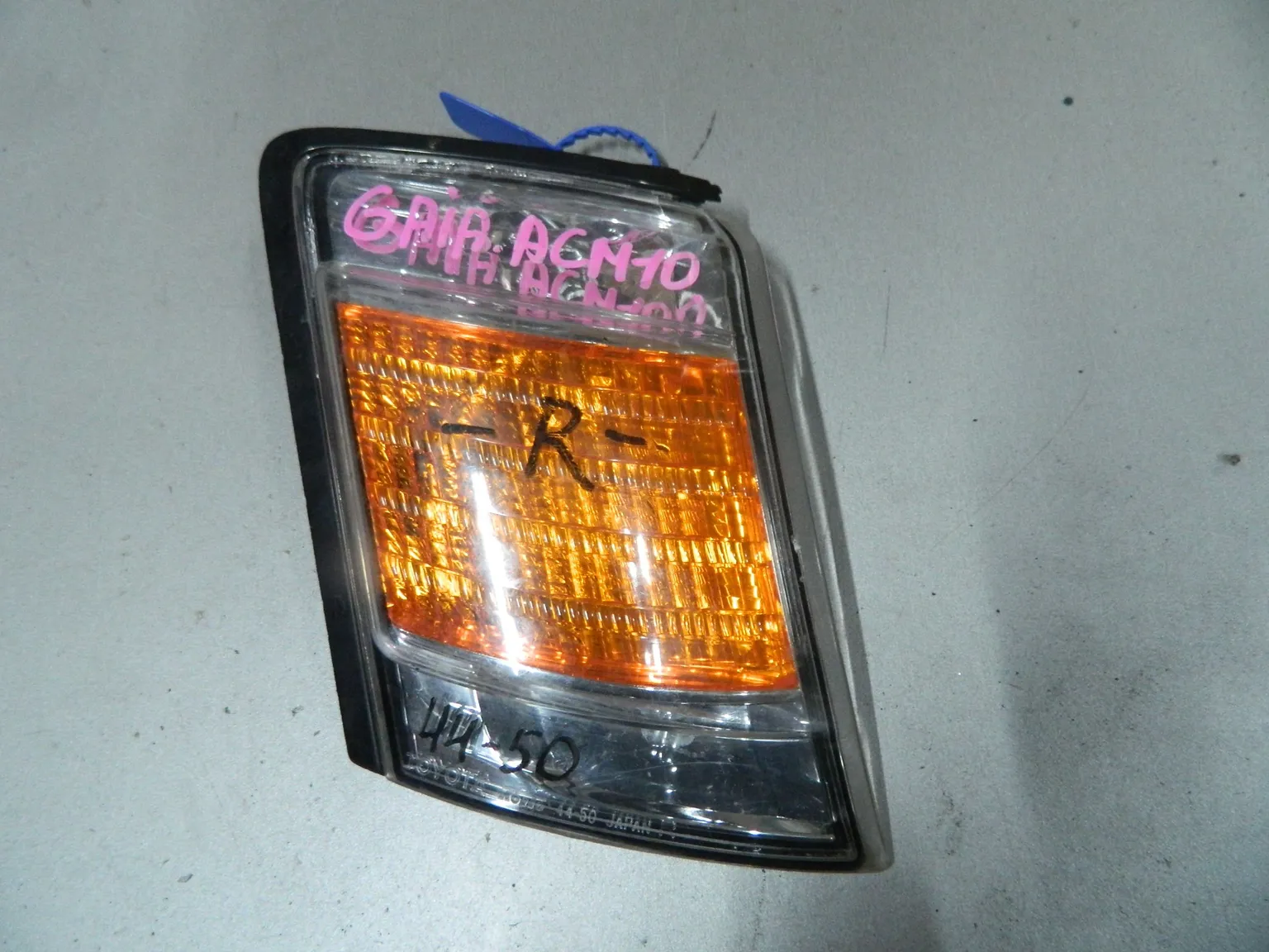 Габарит TOYOTA GAIA ACM10 Перед Прав 4450 (Контрактный) 69838800