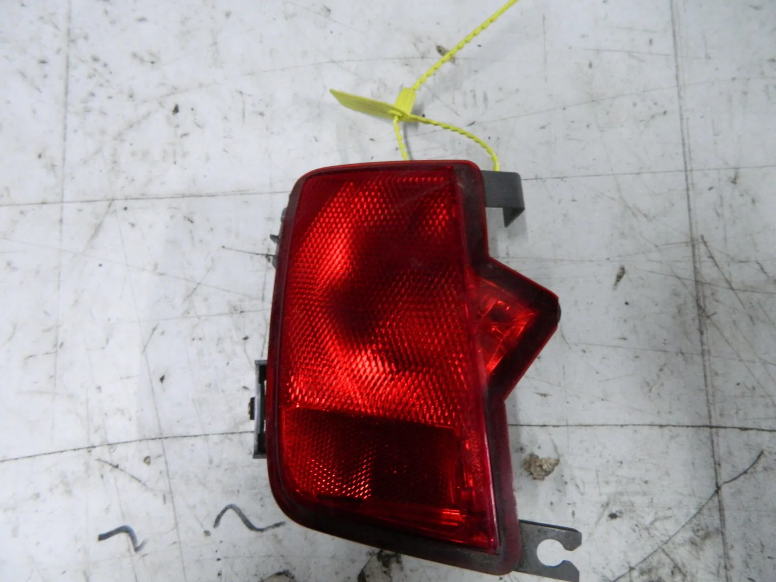 Катафот в бампер SUBARU OUTBACK BR9 Зад Лев (Контрактный) 94603801