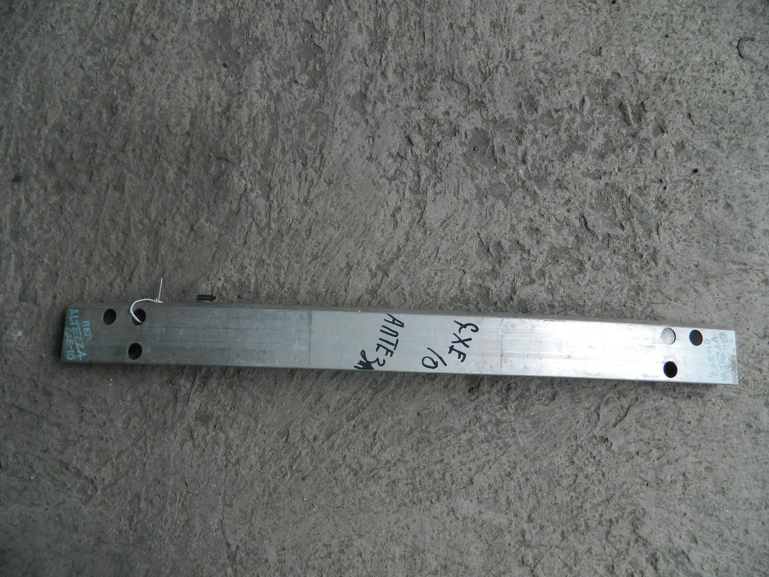 Усилитель бампера TOYOTA ALTEZZA GXE10 Перед (Контрактный) 35021632 5213153010