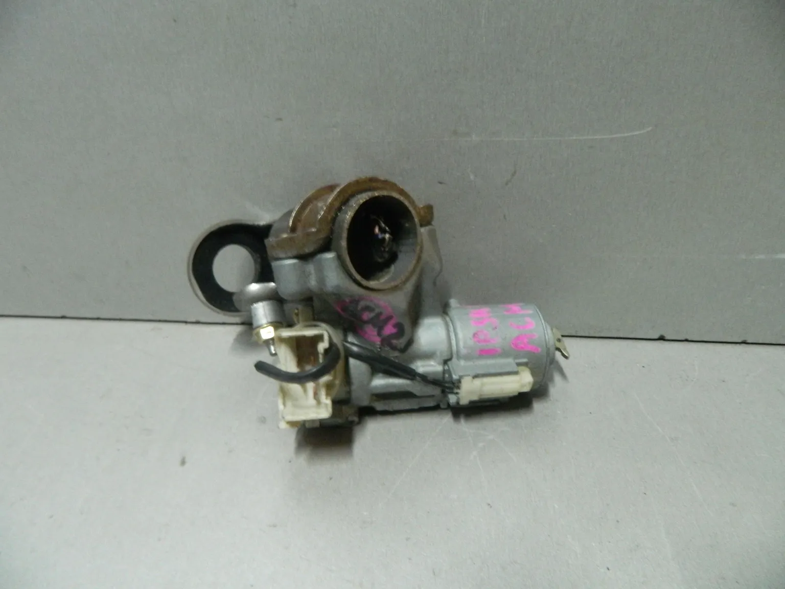 Замок зажигания TOYOTA NOAH AZR60 (Контрактный) 81532030