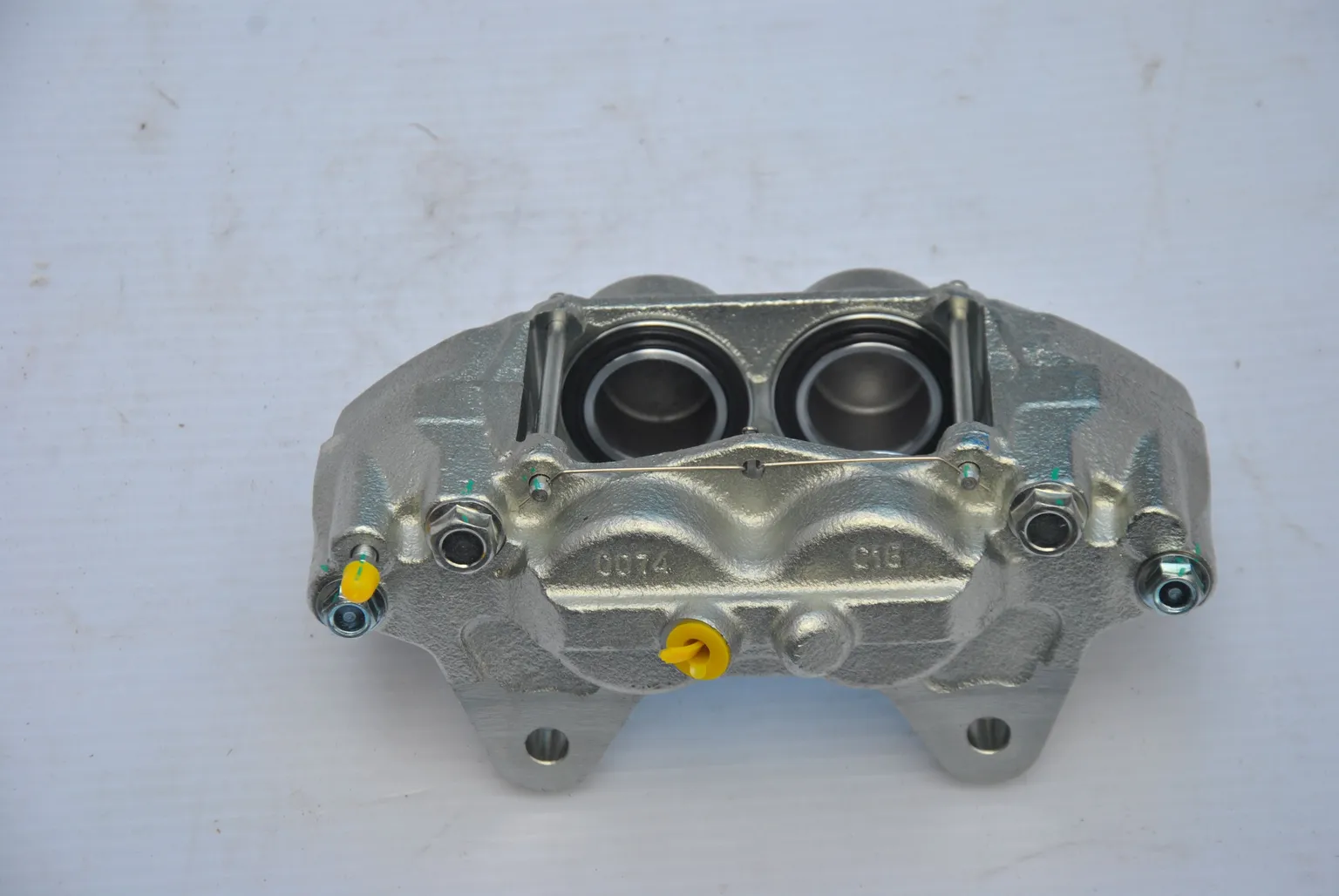 Суппорт тормозной GENERAL PARTS 4773060300 TOYOTA LAND CRUISER PRADO TRJ150 Перед Прав