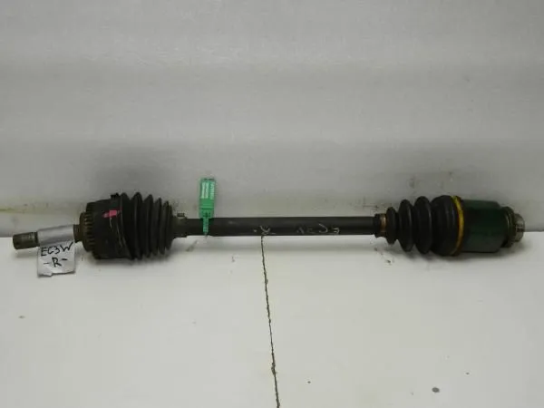 Привод MITSUBISHI LEGNUM EC3W 4G64 Перед Прав (Контрактный) D9996281