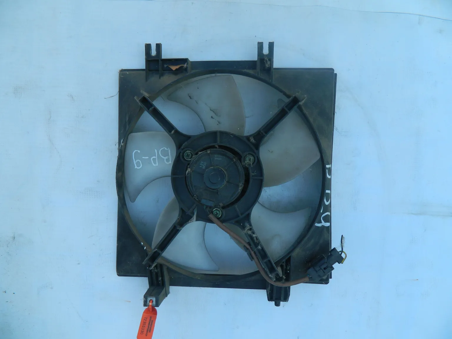 Диффузор радиатора SUBARU LEGACY BP9 (Контрактный) 72355330