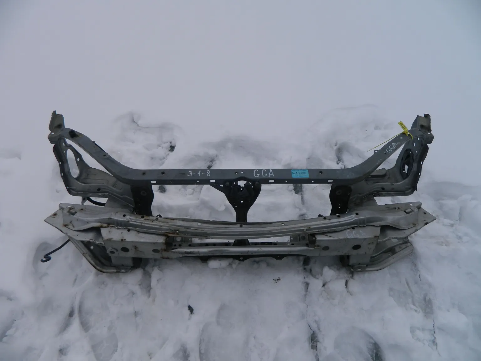 Рамка радиатора SUBARU IMPREZA GGA (Контрактный) 79773979