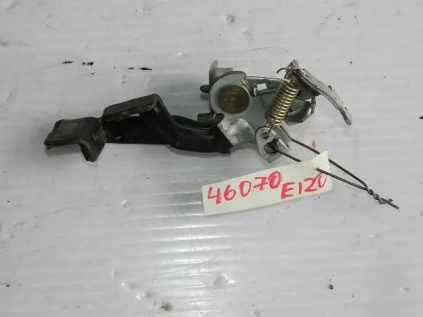 Ручка открывания багажника TOYOTA COROLLA 120 (Б/У) 6460612050