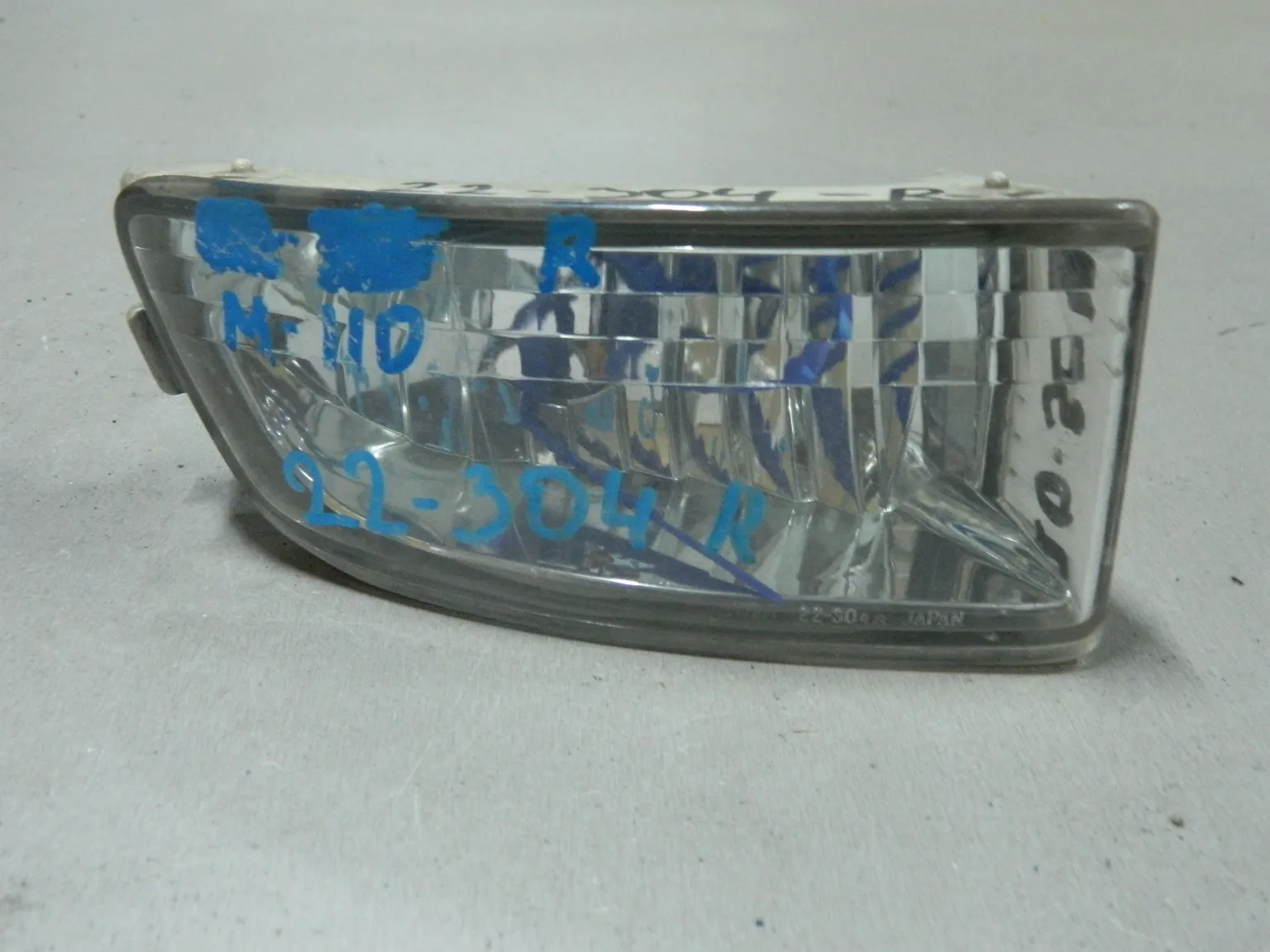 Фара противотуманная TOYOTA MARK II GX110 Прав 22304 (Контрактный) 69838108